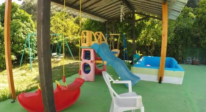 ANDROMACHES HOLIDAY APARTMENTS