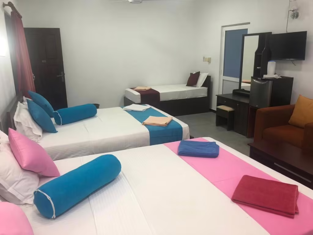 SEA BREEZE HOTEL
