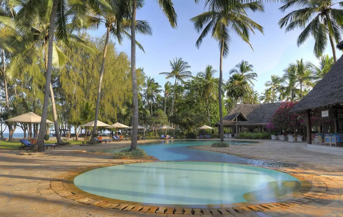 BLUE BAY BEACH RESORT