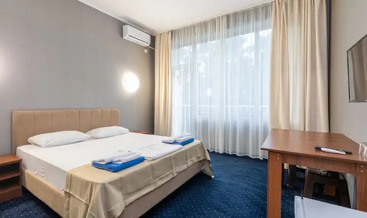 ЗОЛОТЫЕ ПЕСКИ