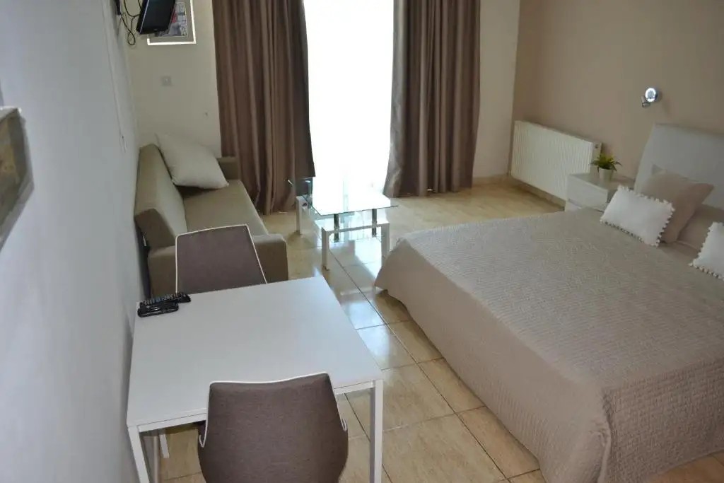 MARIANNA TOURIST APTS