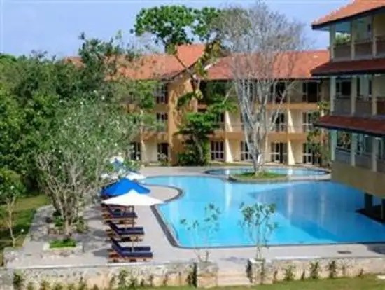 CLUB PALM GARDEN