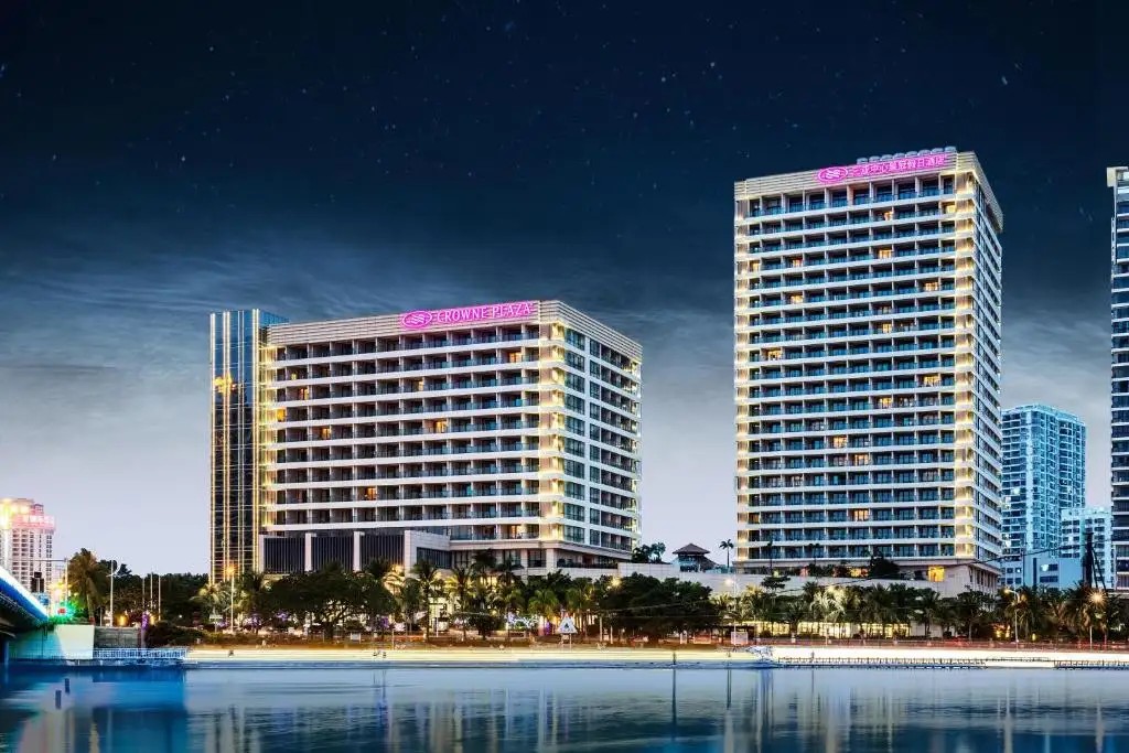 CROWNE PLAZA SANYA CITY CENTER