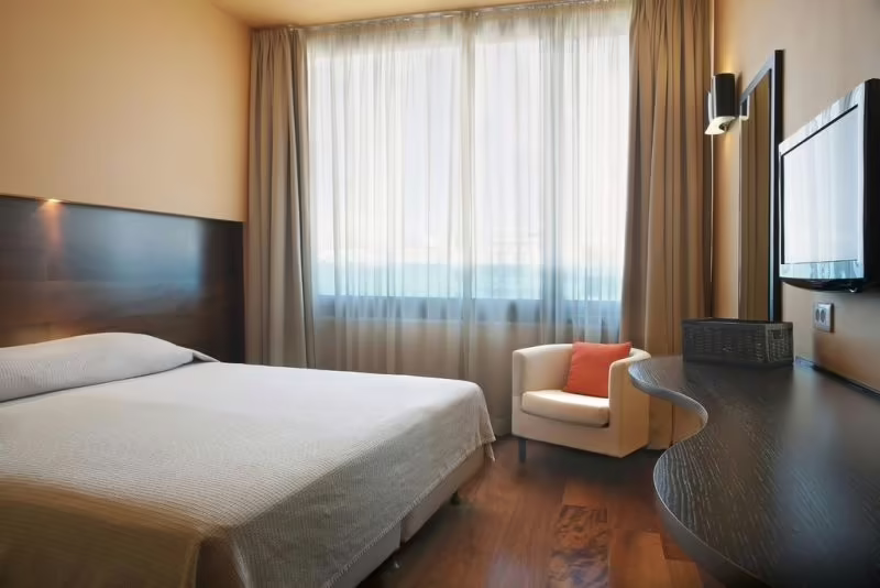 ATHENS CENTER SQUARE