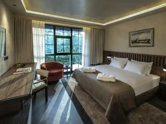 HOTEL BOSFORA PLUS
