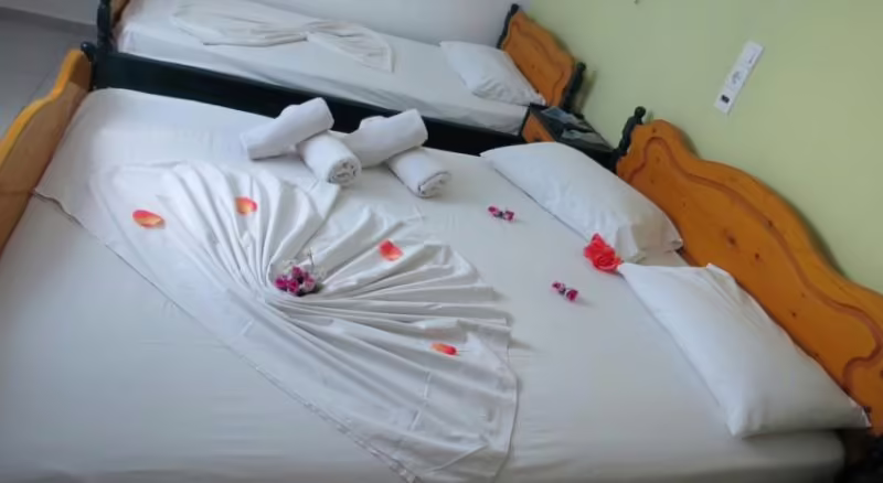 HONEYMOON BEACH
