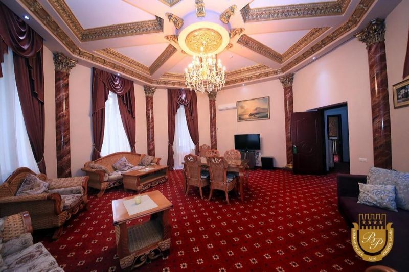 suite 2-местный романов