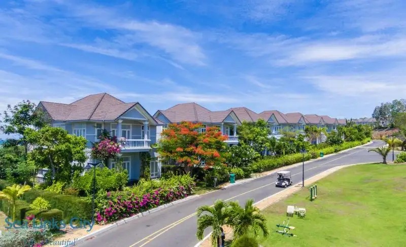 SEA LINKS BEACH VILLAS