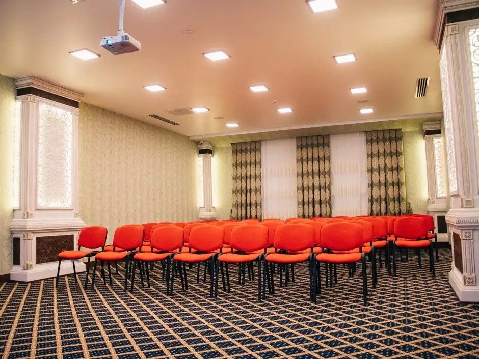 ALTUS HOTEL