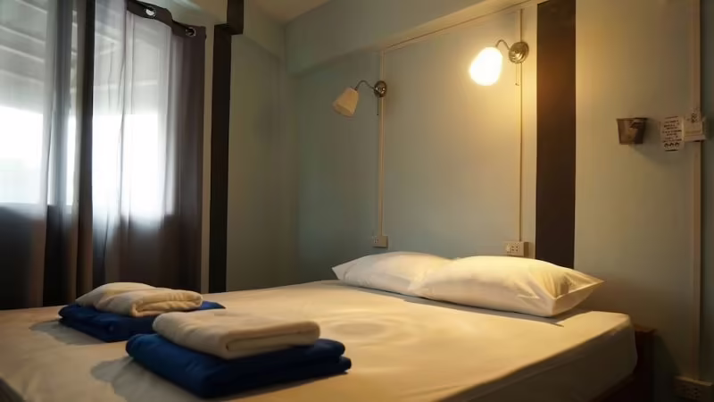 SLUMBER PARTY SURF KATA PHUKET