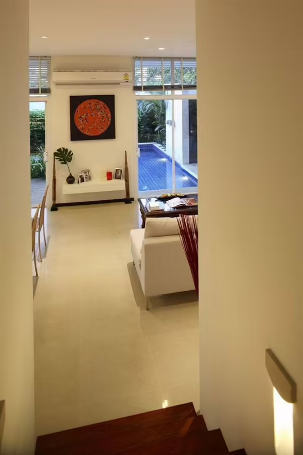 TWO VILLAS HOLIDAY OXYGEN STYLE NAIHARN BEACH