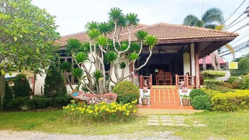 LA MER SAMUI RESORT