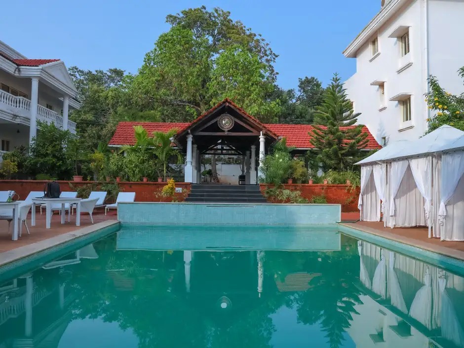 CASA AHAANA RESORT