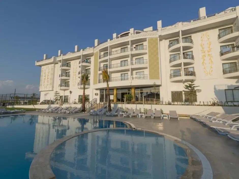 MAYA WORLD PARK (EX. IQ BELEK)