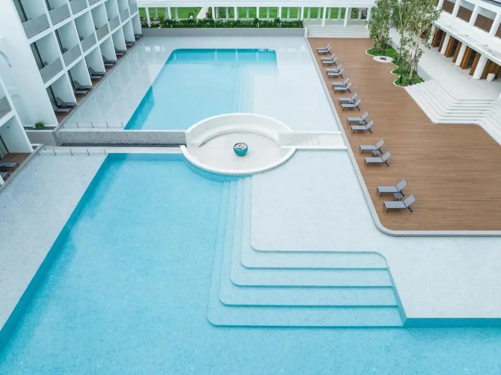 PATONG BEACH HOTEL