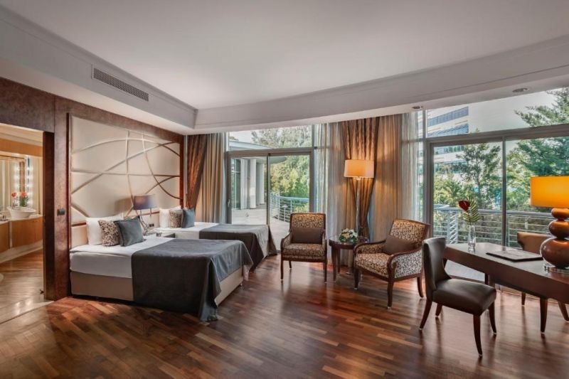 vip villa leo