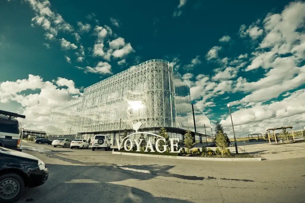 VOYAGE HOTEL