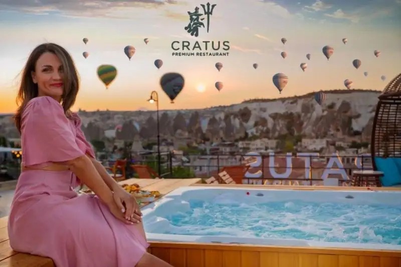 LUXURY CRATUS STONE PALACE