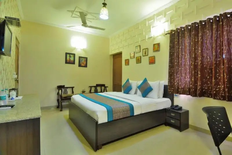 PERSONA INTERNATIONAL HOTEL