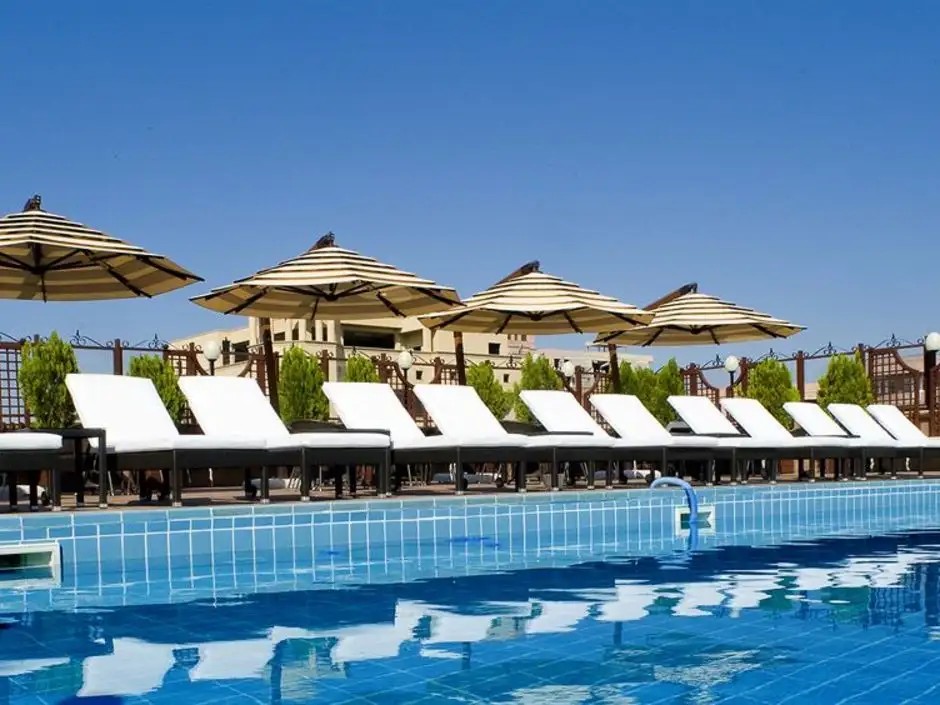 GRAND HOTEL YEREVAN (EX. ROYAL TULIP GRAND HOTEL)