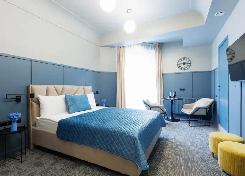 SIMPLE HOTEL 9