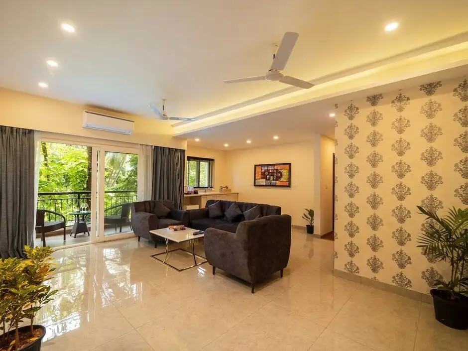 EVOKE PREMIUM CANDOLIM