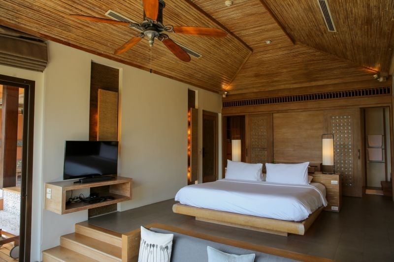 2 bedroom family suite ocean view