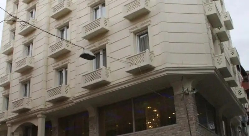 SIMPER HOTEL