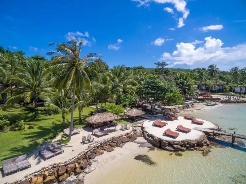 BEACH NATURAL RESORT