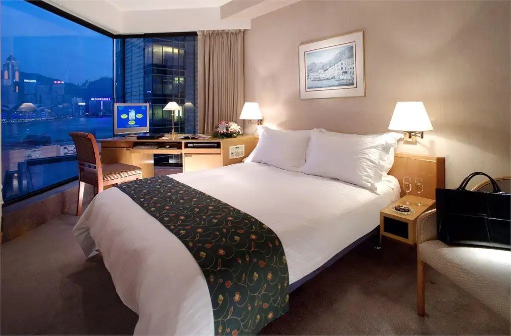 THE KOWLOON