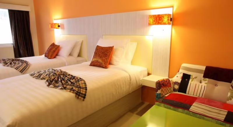 PROM RATCHADA RESIDENCE & SPA