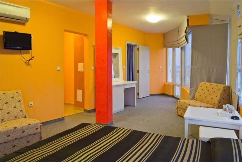 PAROS (EX. OLIMP POMORIE)