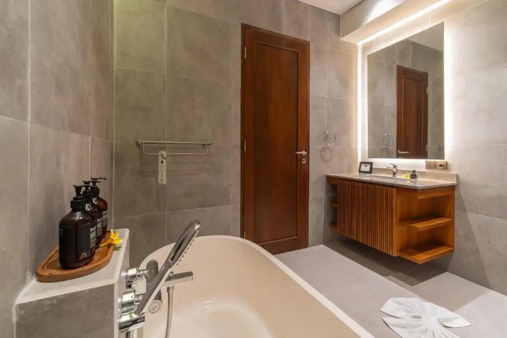 UBUD AURA WELLNESS SANCTUARY