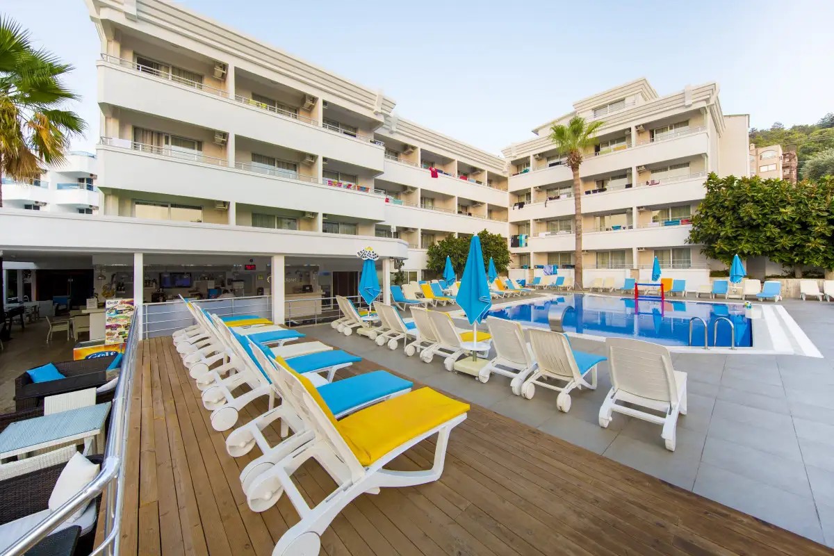 BANU HOTEL LUXURY