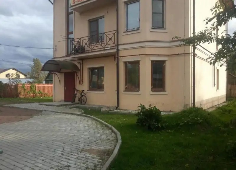 УНИВЕРСИТЕТСКАЯ