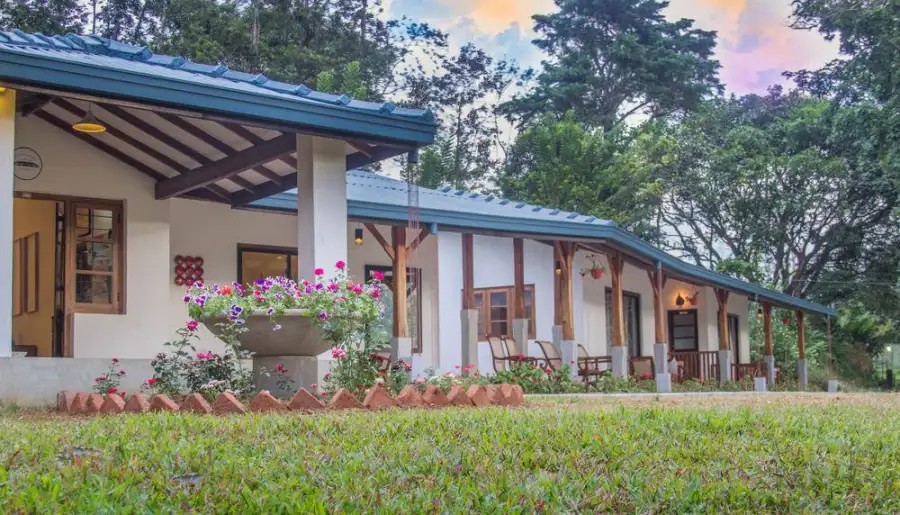 CEYLON BUNGALOWS VILLA
