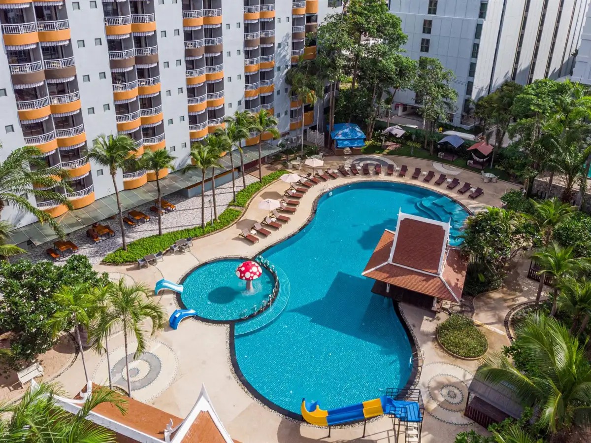 HEETON CONCEPT HOTEL PATTAYA (EX. MERCURE HOTEL PATTAYA)