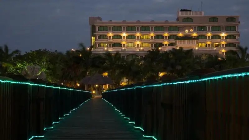 DOUBLETREE BY HILTON DAR ES SALAAM