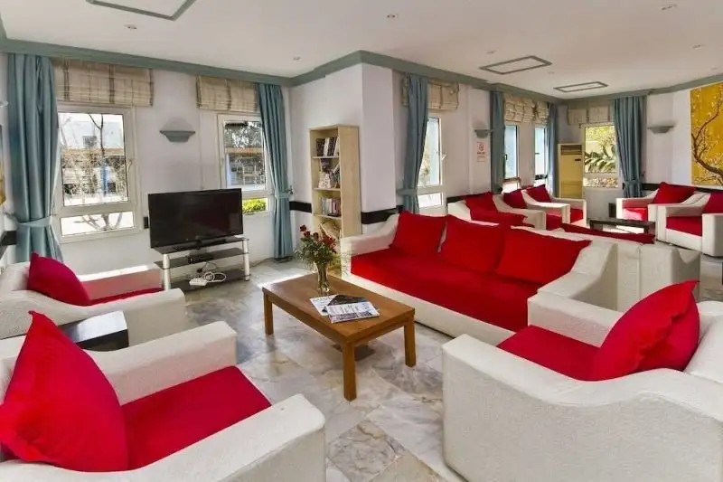 TUMAY HOTEL BITEZ
