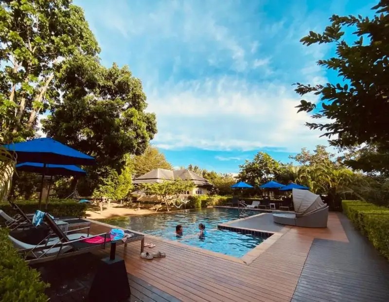 PERENNIAL RESORT
