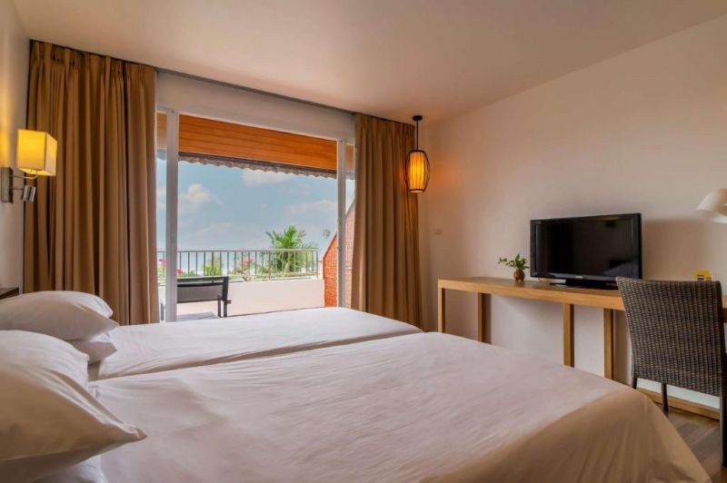 deluxe sea view