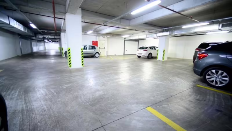 HOLIDAY INN EXPRESS ALTUNIZADE