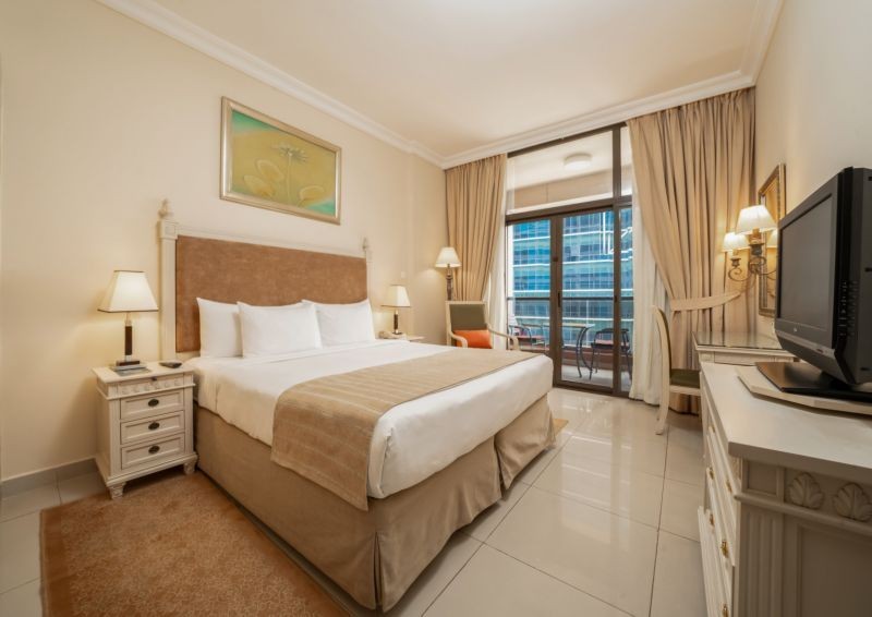 family 1 bedroom apartments skyline view