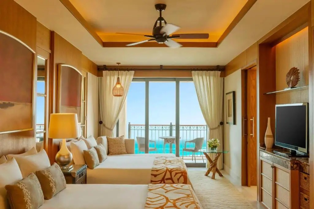 THE ST. REGIS SAADIYAT ISLAND RESORT