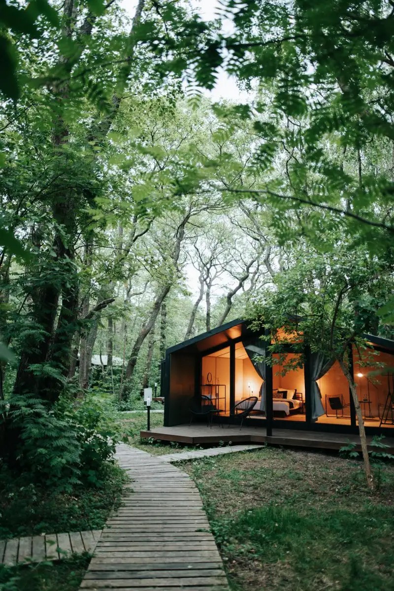 POLYANA GLAMPING (ПОЛЯНА ГЛЭМПИНГ)