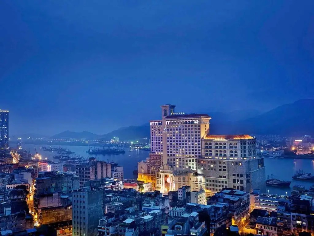 SOFITEL MACAU AT PONTE 16