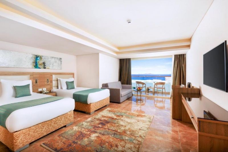 standard side sea view