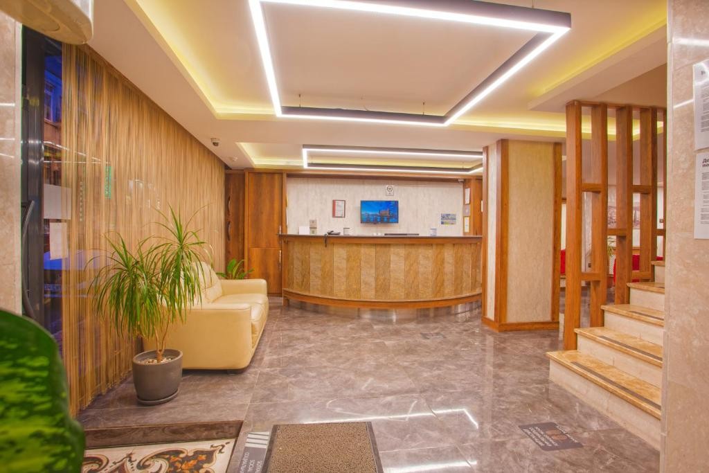SIM HOTEL