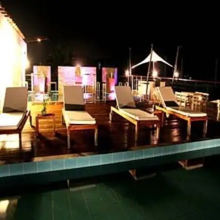 BENYADA LODGE SURIN BEACH