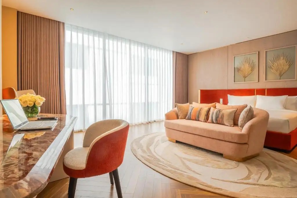 THE MORNING GLOW BOUTIQUE NHA TRANG